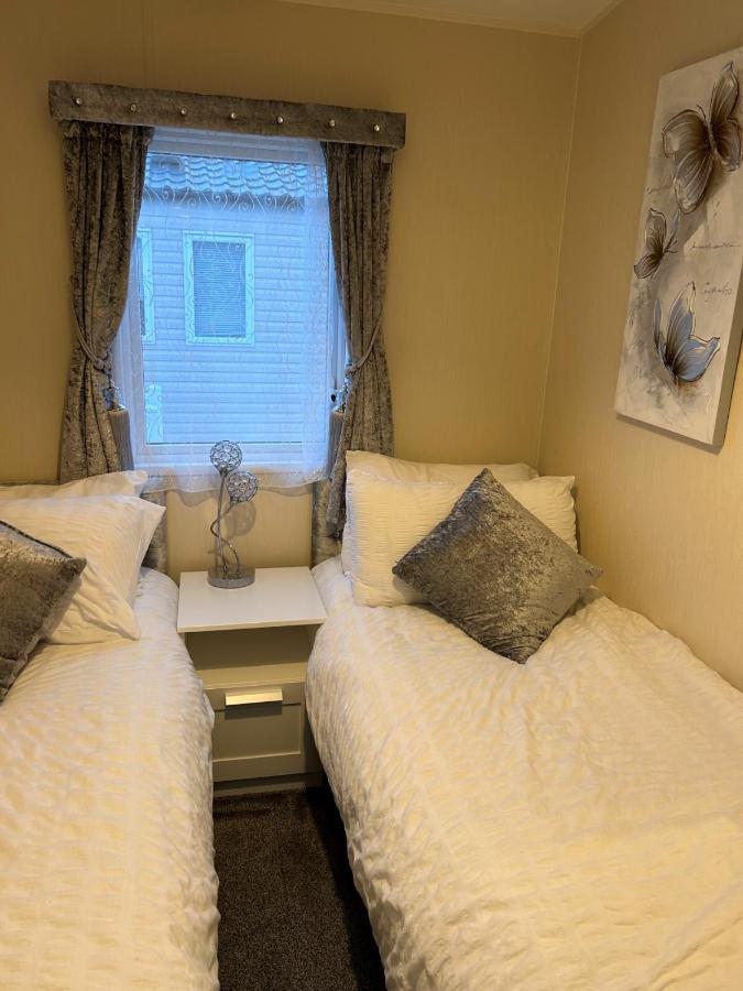 Beautiful Spacious Holiday Home - Romney Sands Нью-Ромні Екстер'єр фото